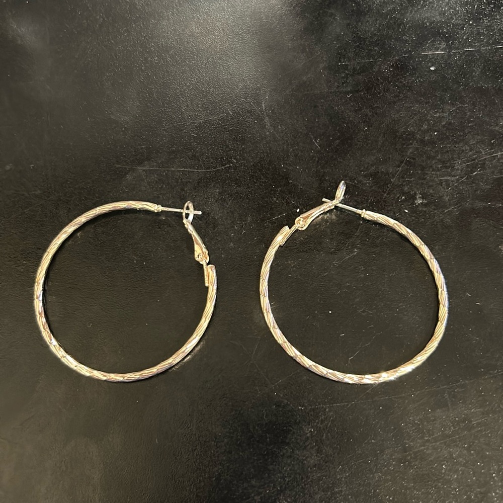 gold hoop earrings